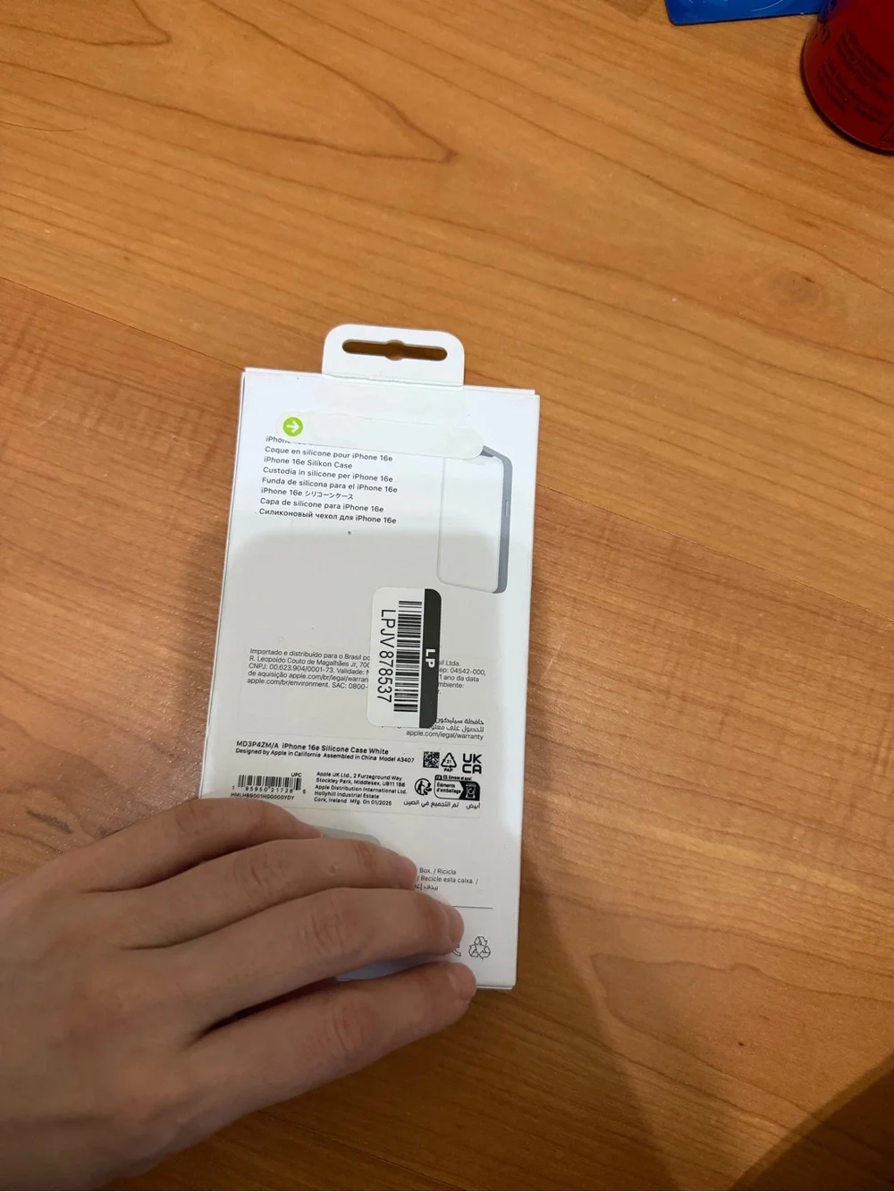 Apple iPhone 16e Silicone Case - Soft White